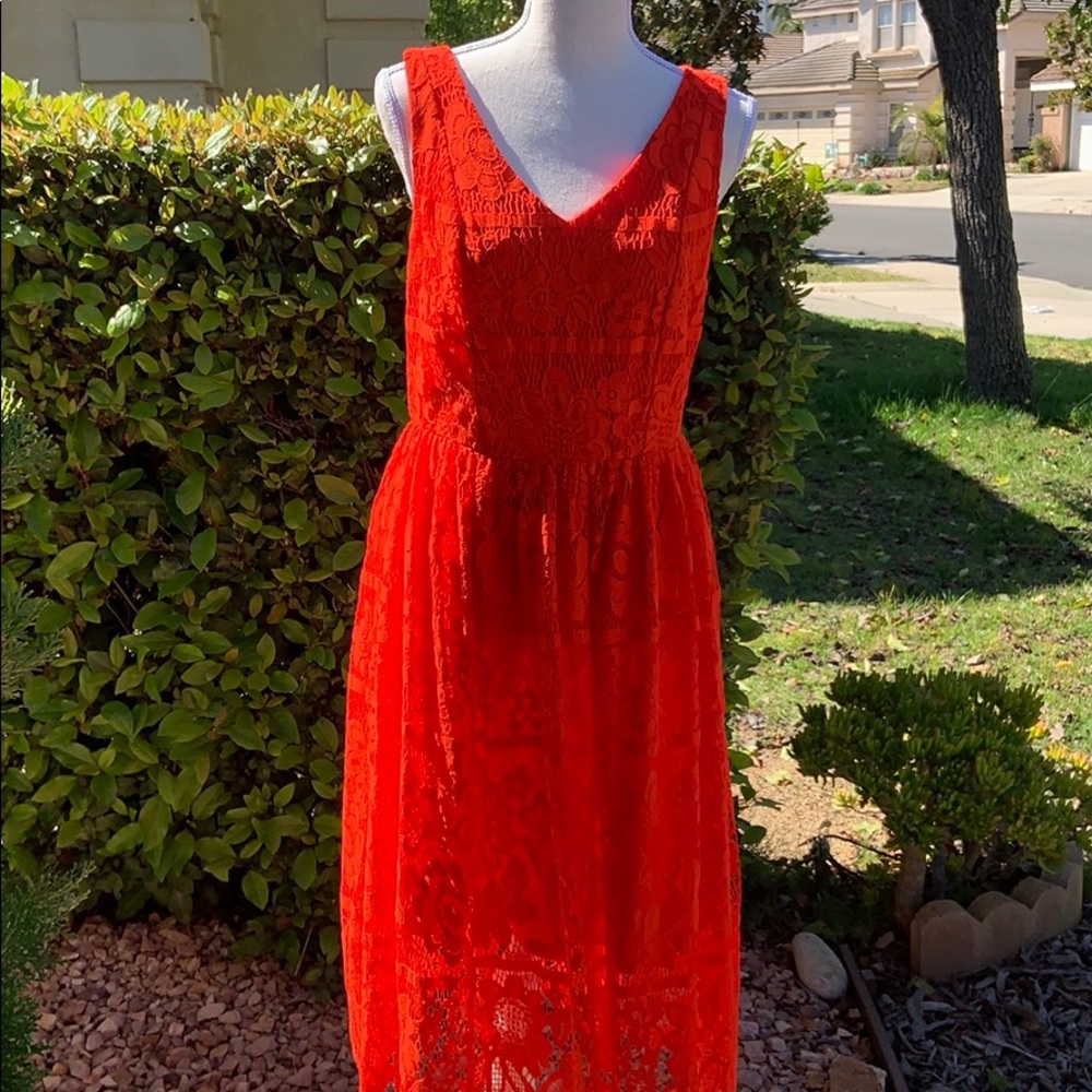 Mossimo lace appliqué dress